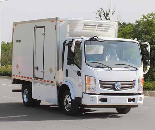 東風(fēng)冷藏車(chē)