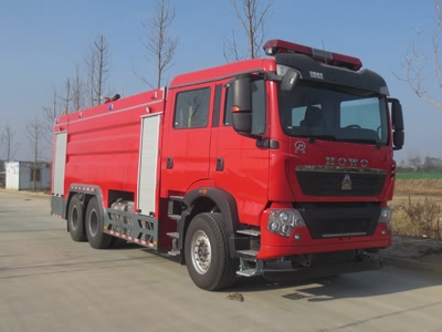 16噸重汽豪沃水罐消防車(chē)