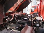 東風(fēng)康明斯220馬力發(fā)動(dòng)機(jī)